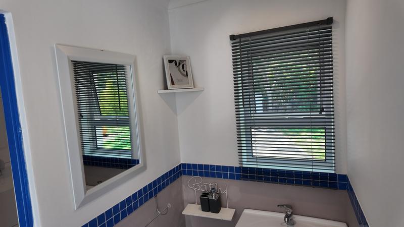 6 Bedroom Property for Sale in Rheenendal Western Cape